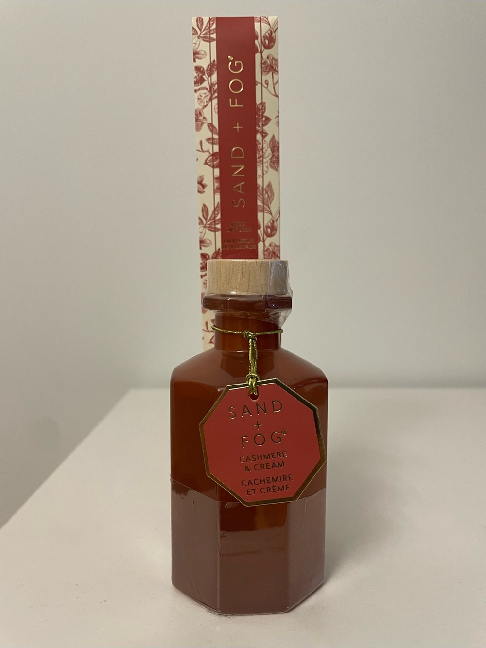 NWT SAND + FOG Cashmere & Cream Reed Diffuser – 3.38 FL OZ (100 ml)